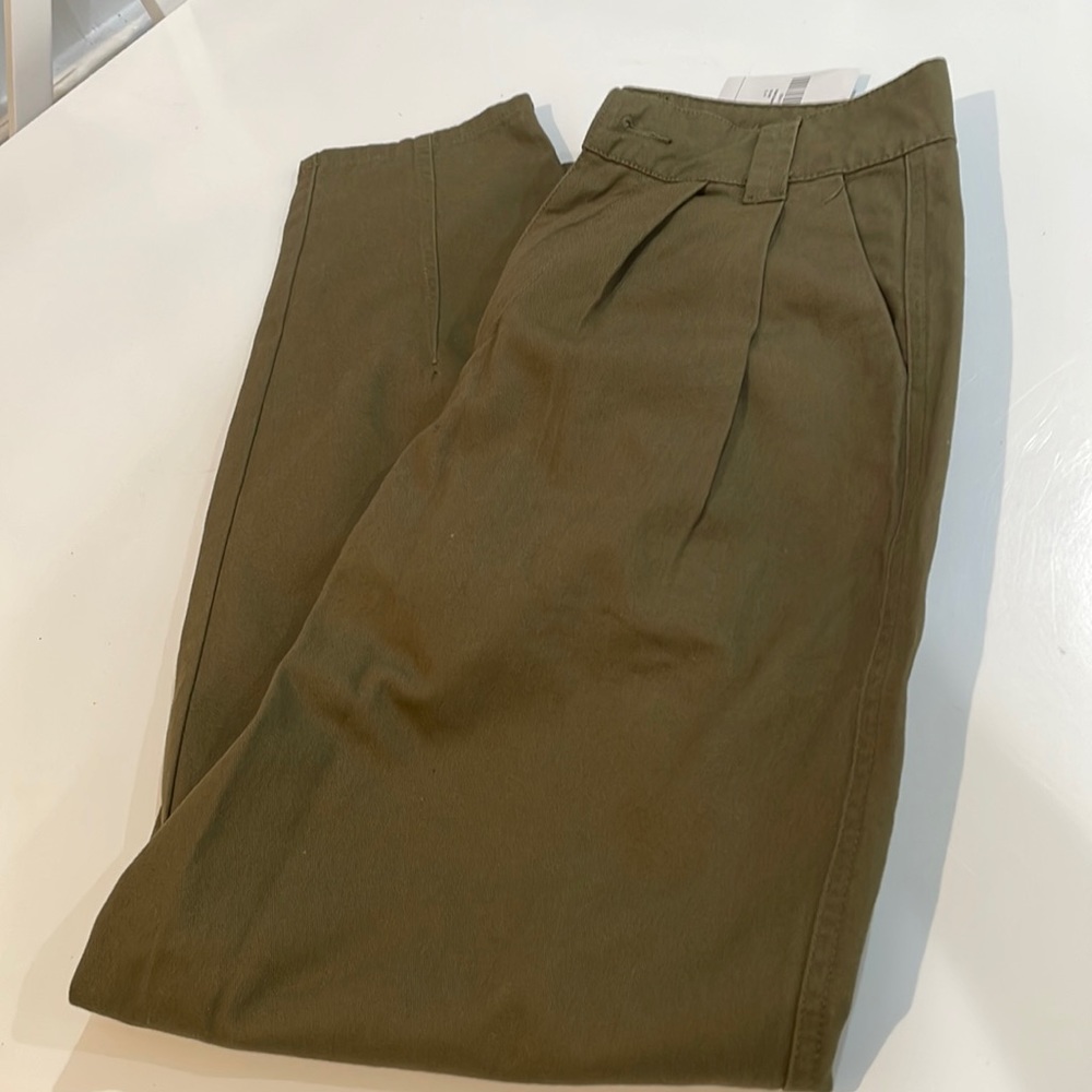 Forever 21 Cargo Pants Sz Sm NWT